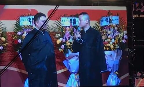 粉丝怒了!岳云鹏哭着下台是怎么回事？终于真相了，原来是这样！