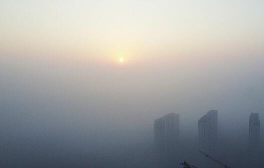 冷空气明“到货” 雾霾有望“下架”