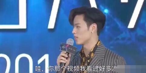 朱丹董【又】霖【對】話怎么回【事】?朱丹董【又】霖聊【天】內容曝光笑翻網友