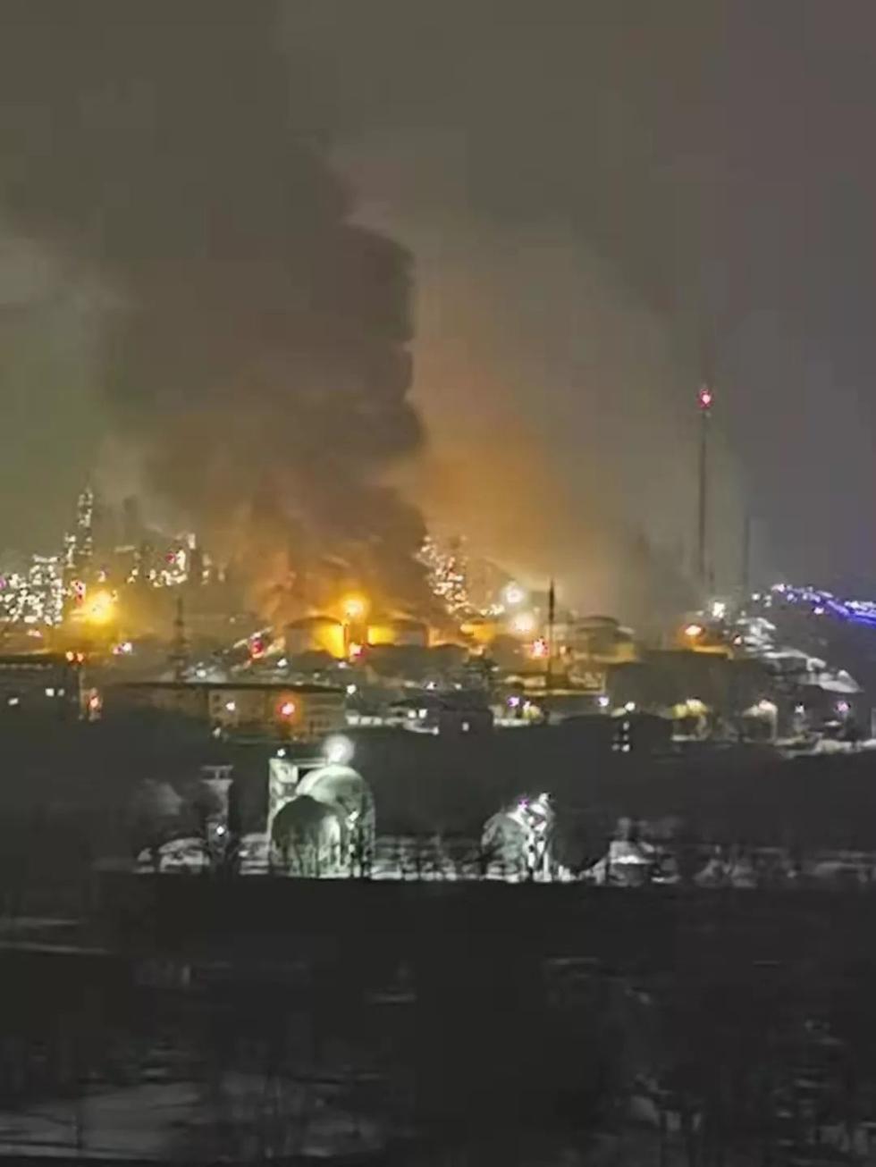 “抚顺石油二厂”大火 现场情况怎么样?