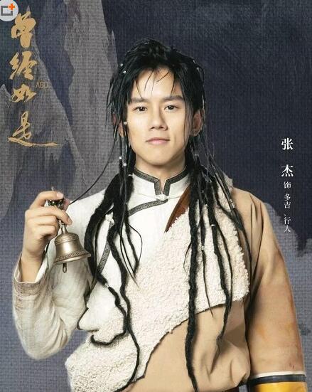 激动到睡不着！张杰凌晨晒与林青霞合照 新造型成亮点