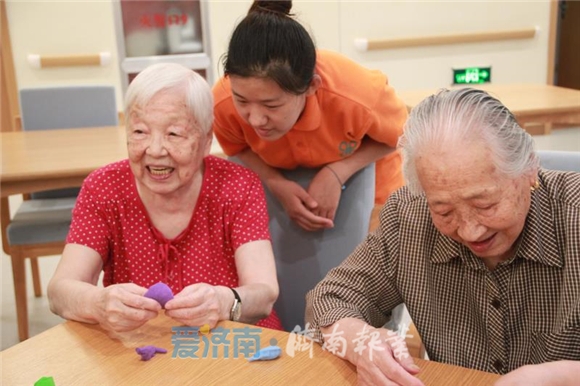 济南破解大城市养老难题！做法入选“国家居家和社区养老服务改革典型案例”