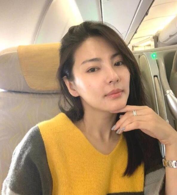 瞠目结舌!张雨绮每月护肤费惊呆戚薇 到底有多土豪？