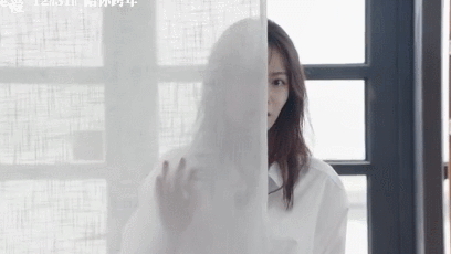 好想嗑这对CP！陈伟霆钟楚曦动图曝光，太撩了！