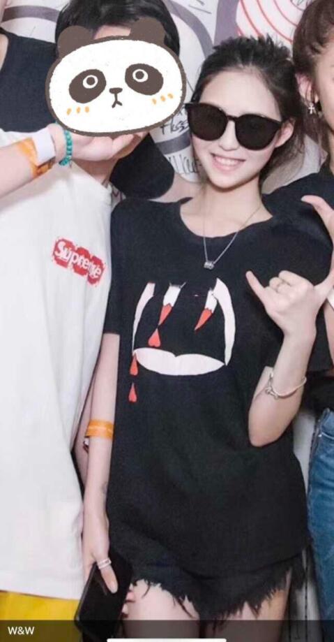 有图有真相!王思聪新女友疑被曝光 女方疑似脚踏两条船!