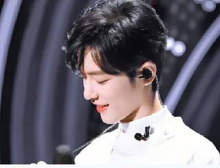 肖战朱一龙跨年选了东方卫视 东方卫视跨年阵