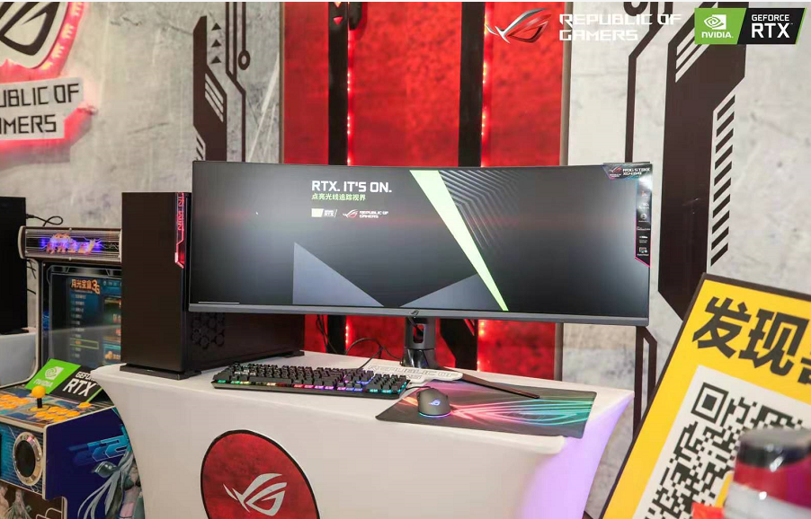 华硕显示器闪耀2019 ROG DAY粉丝嘉年华,信仰电竞燥动全场