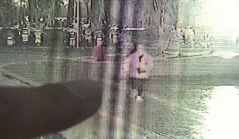 令人气愤!男子当街抱摔女孩叫嚣“你报警好了”!视频曝光详情