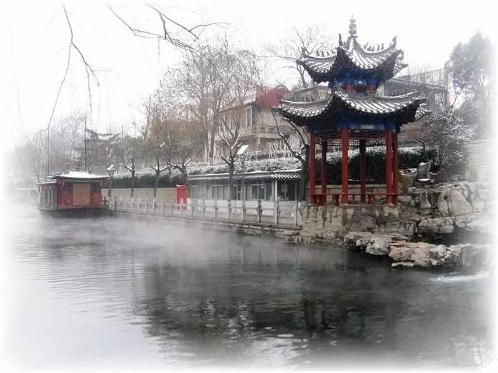 八年之约！济南国际冬泳赛奖牌惊艳亮相，带你看尽济南绝美风景！