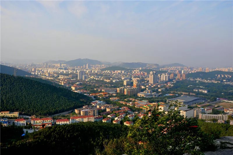 八年之约！济南国际冬泳赛奖牌惊艳亮相，带你看尽济南绝美风景！