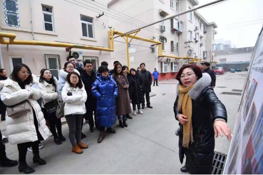 “书记直通车”开进居民心坎里---济南改革媒体行见证40年老旧院落大变身