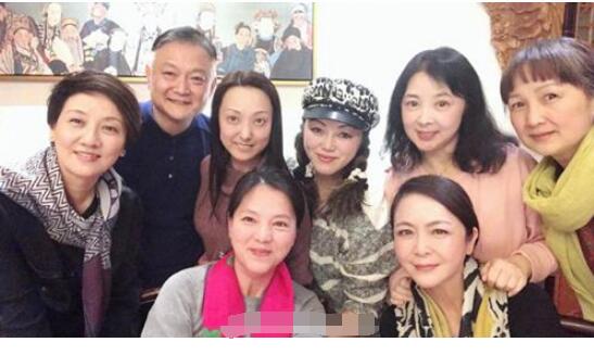 87红楼梦演员重聚 30多年过去了你还能认得清吗？