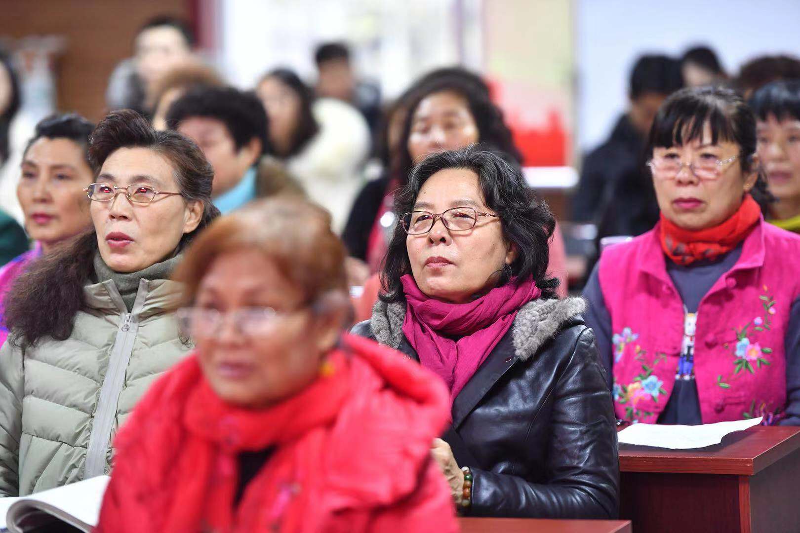 社区治理、流程再造、“两个中心”建设、新旧动能转换……一系列改革“组合拳”绘就泉城发展新蓝图