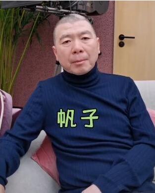 撒狗粮！冯小刚调侃徐帆“去污粉” 是怎么回事？冯导也太可爱了