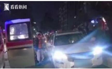 广东珠海拱北：女子醉驾逆行撞飞路人 5岁女儿车内吓傻