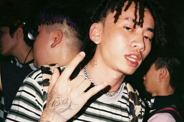 马思唯公布恋情上热搜是怎么回事？马思唯是谁？