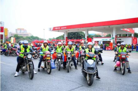 回家的路，因为有爱更温暖！