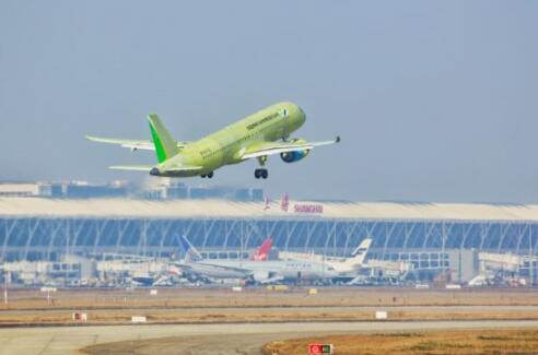 习近平领航科技强国新征程