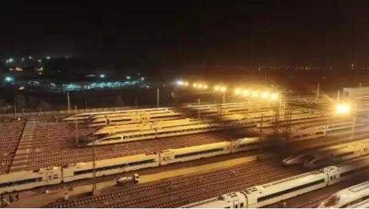 大大大大片来袭，太科幻了！