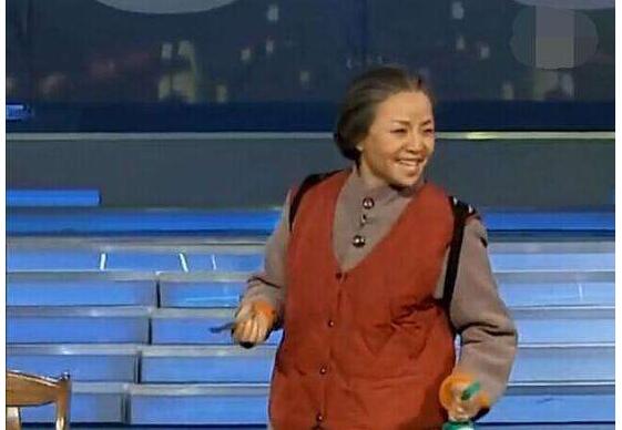 2020央视春晚最新消息 宋丹丹再上春晚 不是演小品而是唱歌？