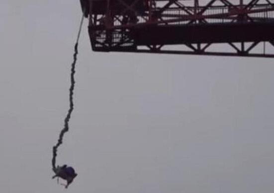 无下限炒作?景区回应让猪蹦极是怎么回事?终于真相了,原来是这样