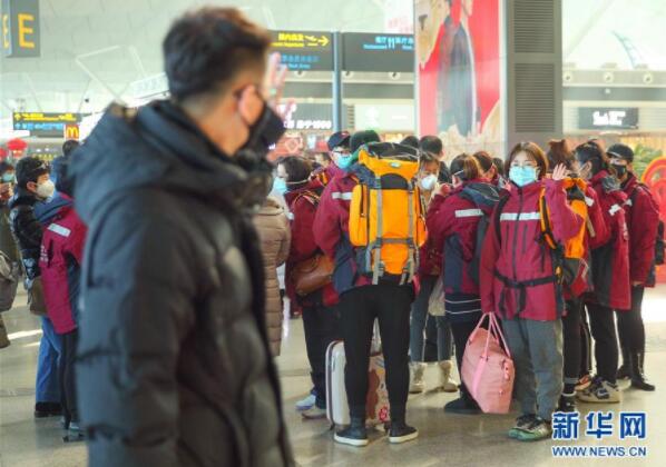 万众一心迎挑战 众志成城战疫情——全国总动员打响疫情防控阻击战纪实