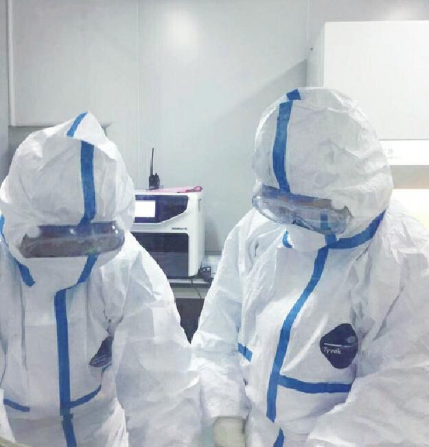 “与病毒在一起的人” ——记者探访济南市疾控中心病毒性疾病检验实验室