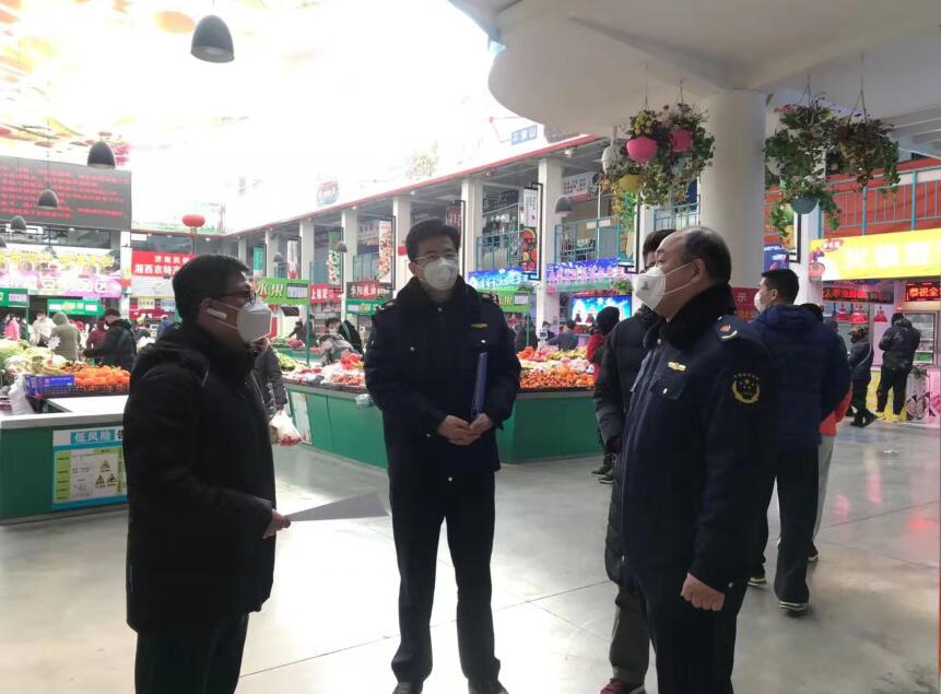 【新春走基层】济南社区农贸市场开业现场直击：消毒、测体温、还要戴口罩