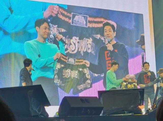 朴有天将复出 粉丝见面会上这个做法引发网友反感