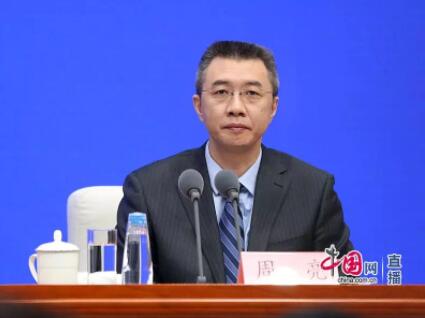 当前疫情对中小企业融资难和融资贵问题有何影响？怎样缓解？银保监会负责人8字回应！