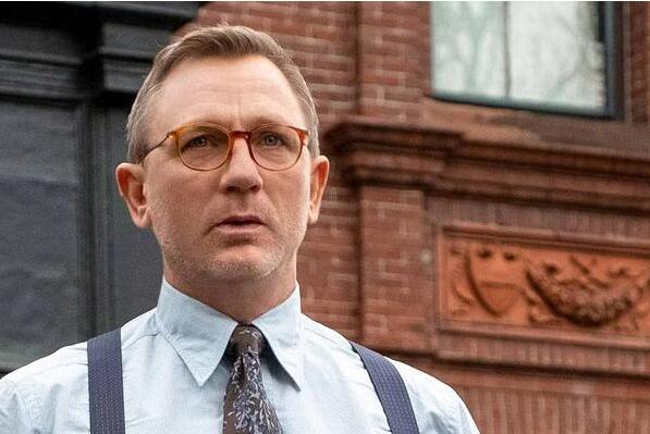 利刃出鞘将拍续集确认了吗？ 还是原班人马吗？