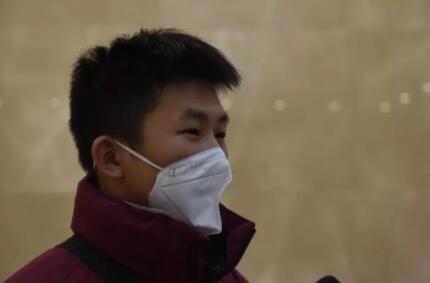 看哭！这些医护一线日记，细节震撼人心……