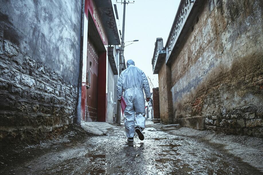 《镜头里的济南战“疫”》系列报道⑧90后小伙的坚守