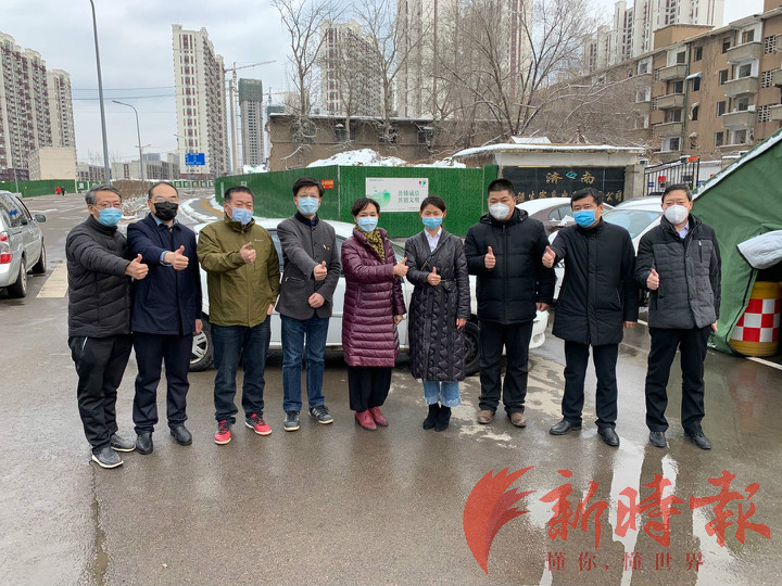 济南日报报业集团记者宋吉男随队赴武汉参与报道 