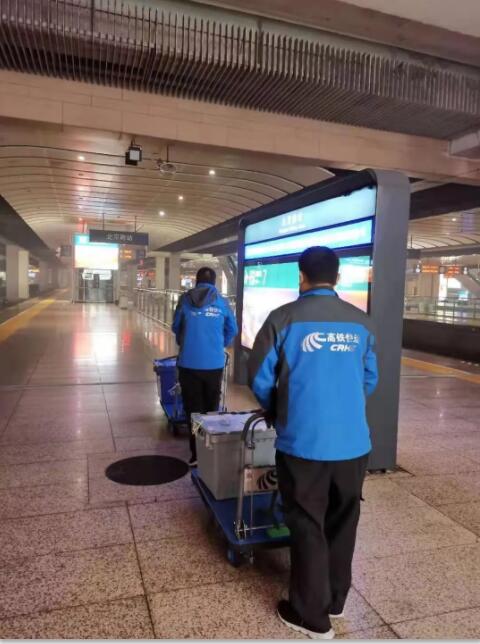 紧急调运！新冠肺炎科研攻关急需物资到了