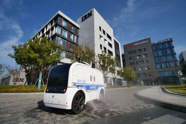 防疫和复工并非对立两端：这里有一套行之有效的上海经验