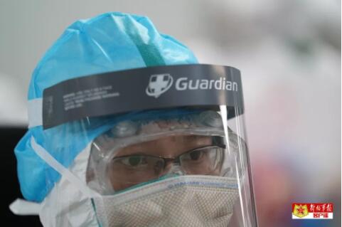 走进火神山医院重症医学一科，确认你的眼神是最美！