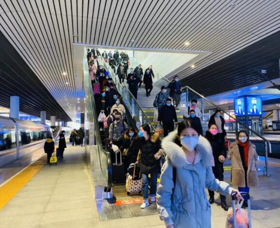 多趟定制务工人员返程专列开行！目的地是这里