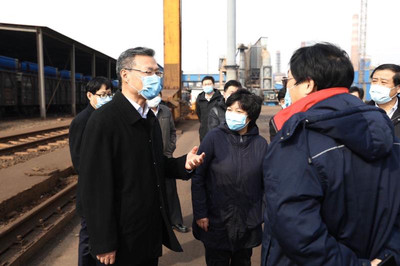 尹清忠要求立足实际 强化“两稳一保”措施