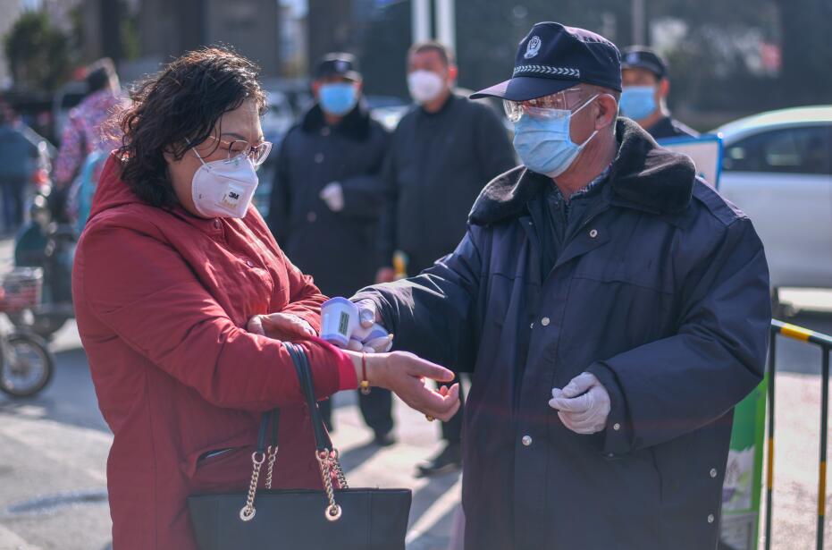 济南：大棚市场恢复营业 保障居民购物需求