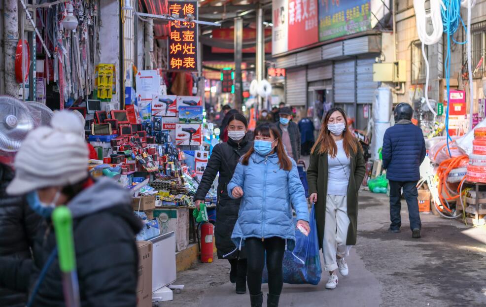 济南：大棚市场恢复营业 保障居民购物需求