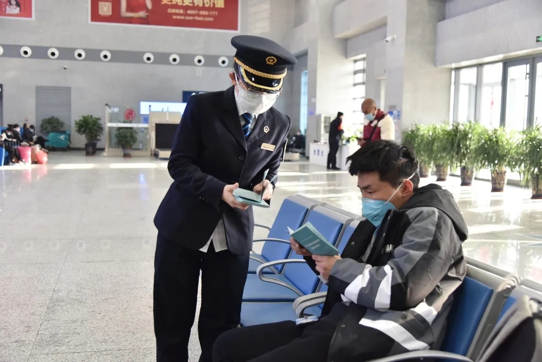 疫情不止，我们不退！ 