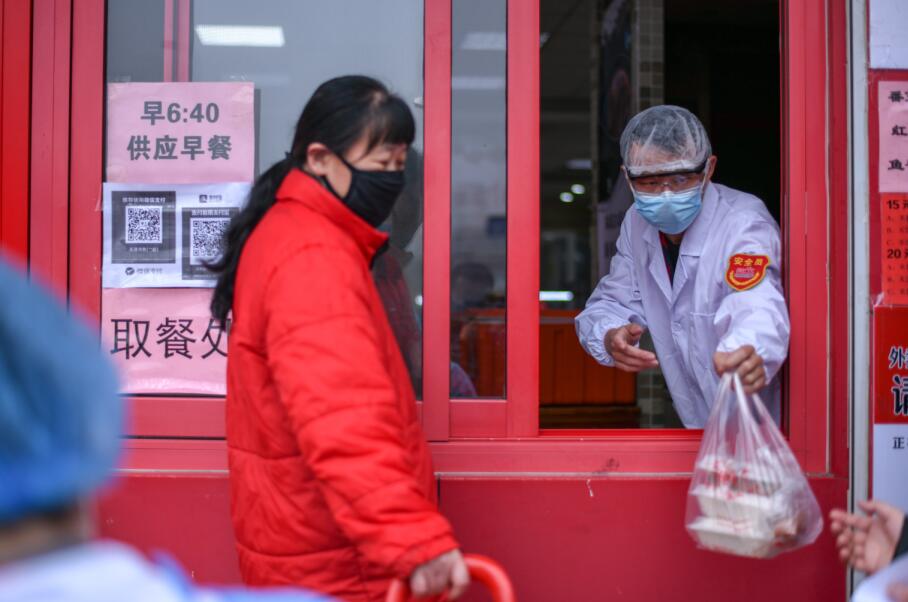 济南：“无接触供餐”逐步推广 保障复产员工用餐安全 