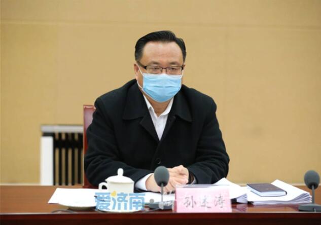 市委常委会召开会议 传达学习中央政治局会议精神 孙述涛主持殷鲁谦雷杰边祥慧出席