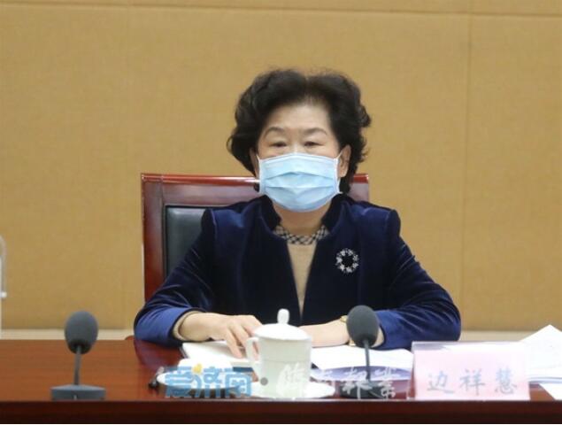 市委常委会召开会议 传达学习中央政治局会议精神 孙述涛主持殷鲁谦雷杰边祥慧出席