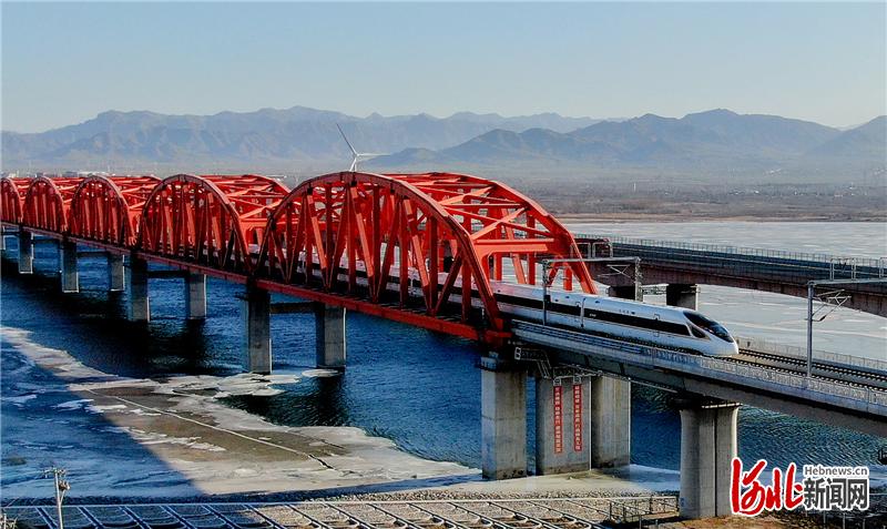 京津冀协同发展6周年｜爬坡过坎勇奋进 协同发展满眼春