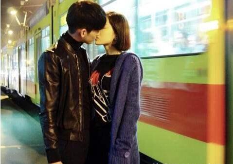 拍到了实锤？张翰娜扎疑复合是怎么回事？张翰娜扎复合有哪些细节？