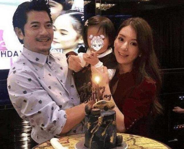 一路走好！郭富城母亲去世，因工作没能见母亲最后一面