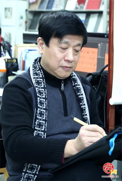 漫画家黎青——用画笔做武器，鼓舞全民战“疫”