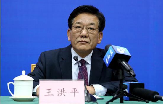 省政府新闻办举行新闻发布会，邀请省商务厅负责同志介绍“中华老字号故宫过大年”展有关情况